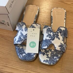 A New Day Floral Blue and White Sandals